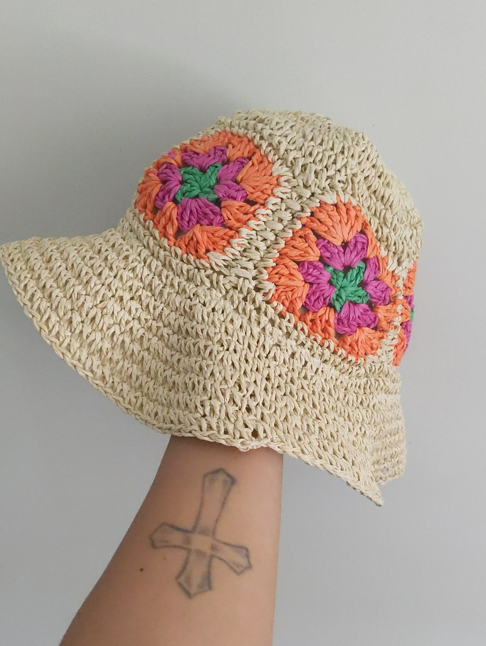 Hat - Picture 4 of 7